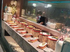 -阪尚皇·原切牛排·烤肉火锅自助(北京路店)