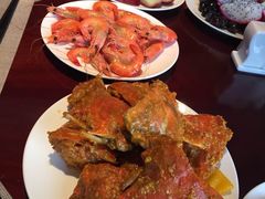 -荣誉国际酒店-云顶旋转餐厅