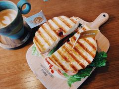 -Catch Bagel(芳草地店)