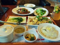 -玉兰苑一等茶餐厅