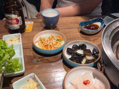 -明洞阿姨·韩式酱蟹烤肉·创意料理(三元桥店)