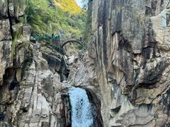 -鄣山大峡谷