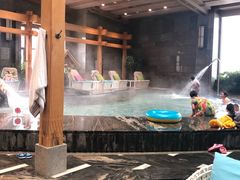 -弘安丽水温泉酒店