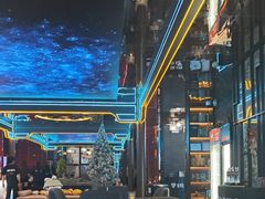 -屋有岛沉浸游戏旗舰店(中山公园店)