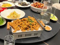 -海派美食·家宴海鲜青岛菜·石锅鲽鱼头(东方城店)