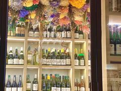 -肆海小川菜酒馆Wine Bistro (青年路店)