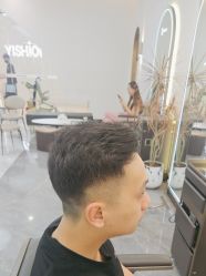 -苏奇发型·烫发染发