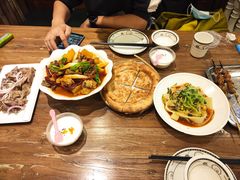 -清真·玛丽亚新疆菜主题餐厅(浙江中路店)