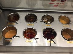 -左庭右院鲜牛肉火锅(浦江欢乐颂店)