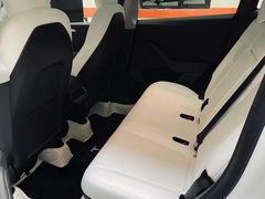 -TESLA 特斯拉(上海太古汇体验店)