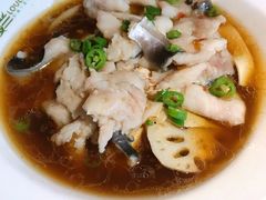 赛里木湖青椒鱼-楼兰新疆主题餐厅(坂田佳华领汇广场店)