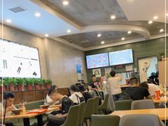 大堂-螺小胖柳州螺蛳粉(钟楼总店)