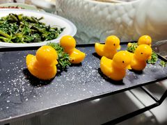 芒果慕斯小黄鸭-卯火锅(人和协信店)