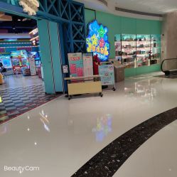 -LuckyStar幸运星家庭娱乐中心(东莞国贸店)