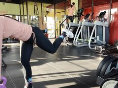 -英特健身俱乐部