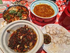 -辣小鲜·南昌大排档(船山路店)