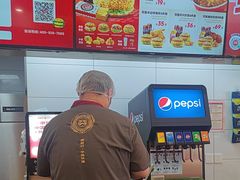 -塔斯汀中国汉堡(浦东绿地东海岸店)