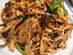凉拌三丝-四姐妹东北饺子(沙尾路店)