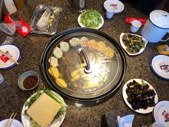 -缘福乡村铁锅炖民宿(八达岭店)