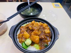 -龙记桂林米粉(财满街店)