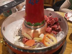 -毛辣果·贵州红酸汤牛肉火锅(西单店)