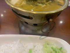 -南城香·饭香串香馄饨香(红军营店)
