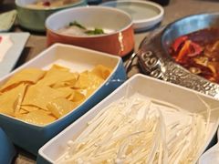 -狼头山火锅 KTV欢唱·烤串(理工大学店)