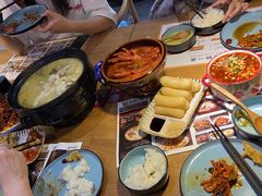 -九锅一堂酸菜鱼(学府凯德店)