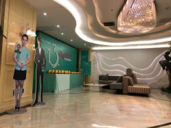 -瑞丽口腔·美学矫正中心
