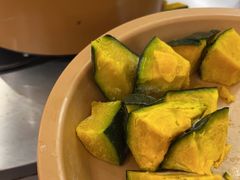 -龍歌自助小火锅(市南金茂湾店)