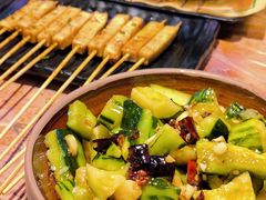 -老街烧烤大排档·地道湖北菜·龙虾馆(汉口火车站店)