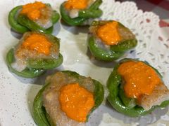 蟹黄墨鱼饼-龙桥私厨·姜花菊花过桥鱼·顺德菜(容桂店)