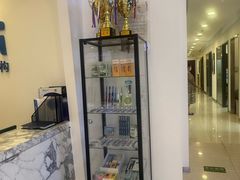 -瑞尔齿科(颐堤港诊所)