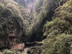 -龙水峡地缝景区