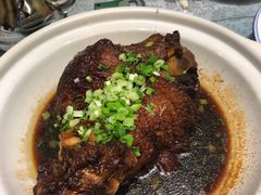 -老码头黑皮肘子锅包肉(赣水路店)