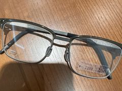-Eziwish眼镜·蔡司授权店