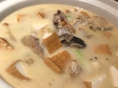 炒鸡鱼头煮水鬼-炳胜品味(海印总店)