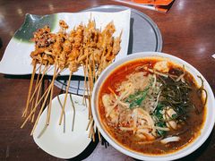 -老赵太太麻辣烫涮肚馆(大经路店)
