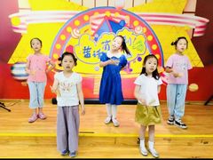 -蓝话筒·少儿成人演讲口才·主持朗诵·戏剧表演(大华第一坊店)