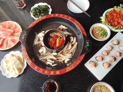 -三江两海老火锅(北京首店)