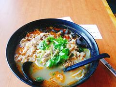 -老妈米线(港龙店)