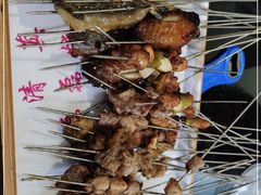 -清真磊磊烧烤老店(饮虎池街34号店)