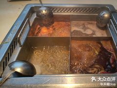 -海底捞火锅(威高广场店)