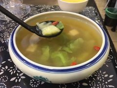 鸡豆腐汤-八两八金·莱芜特色炒鸡(市南漳浦路店)