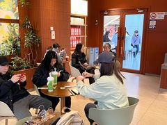 大堂-奈雪的茶(市百一店)