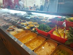-罗二娘·鲜切牛自助火锅(罗湖东门步行街店)
