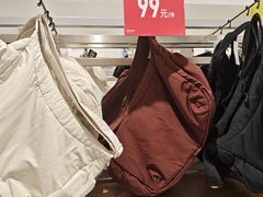 -优衣库(广州天河领展广场店)