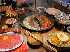 -萍姐火锅·公路夜市(武汉首店)