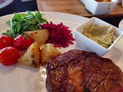 -Efes Turkish & Mediterranean Cuisine 艾菲斯餐厅(陆家嘴店)