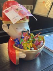 -东方先生国潮男士理发馆